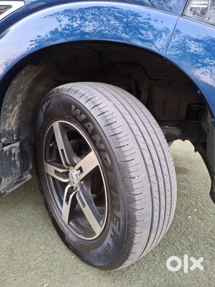 Mahindra Scorpio S6 Plus, 2016