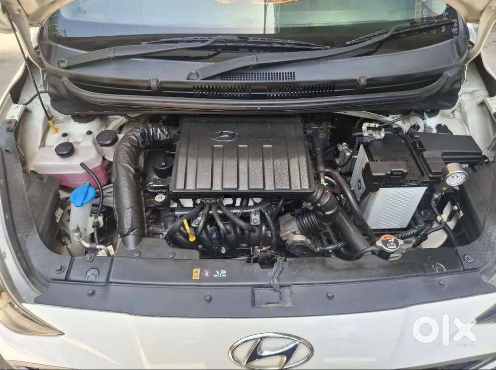 2023 Aura Cng Company Fitted First Owner Driven 32000 Kms For 7,99,000