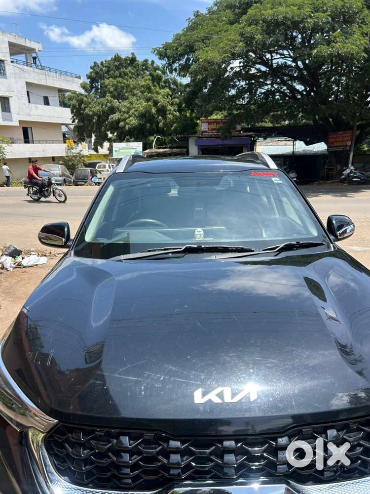 Kia Sonet Petrol 2023