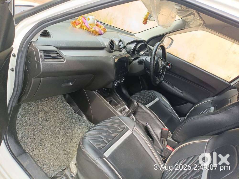 Maruti Suzuki Swift Vxi + Manual, 2023, Petrol