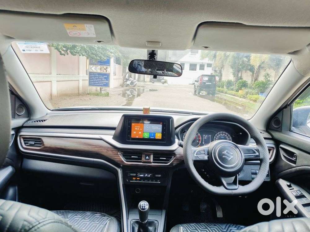 Maruti Suzuki Brezza 1.5 Vxi Smart Hybrid, 2023, Petrol