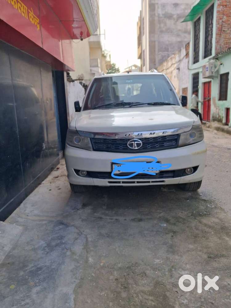 2016 Tata Safari Storme