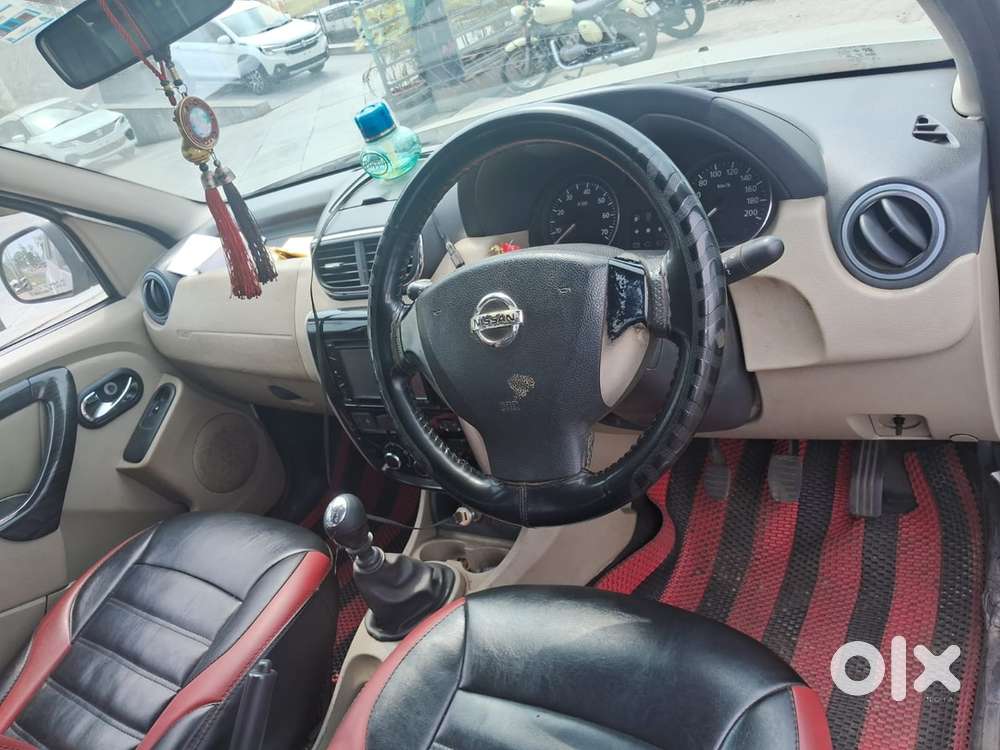 Urgently Selling Nissan Terrano Top Model Diesel Manual 2014