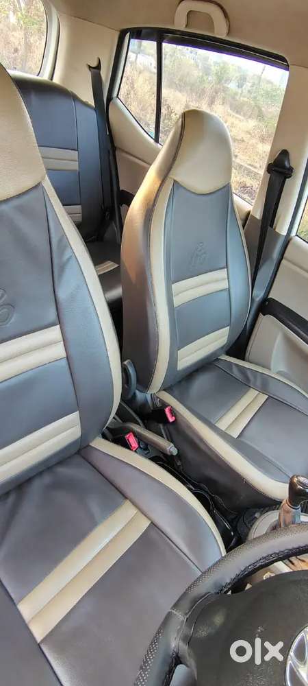 Hyundai I10 Magna At 2012 Model