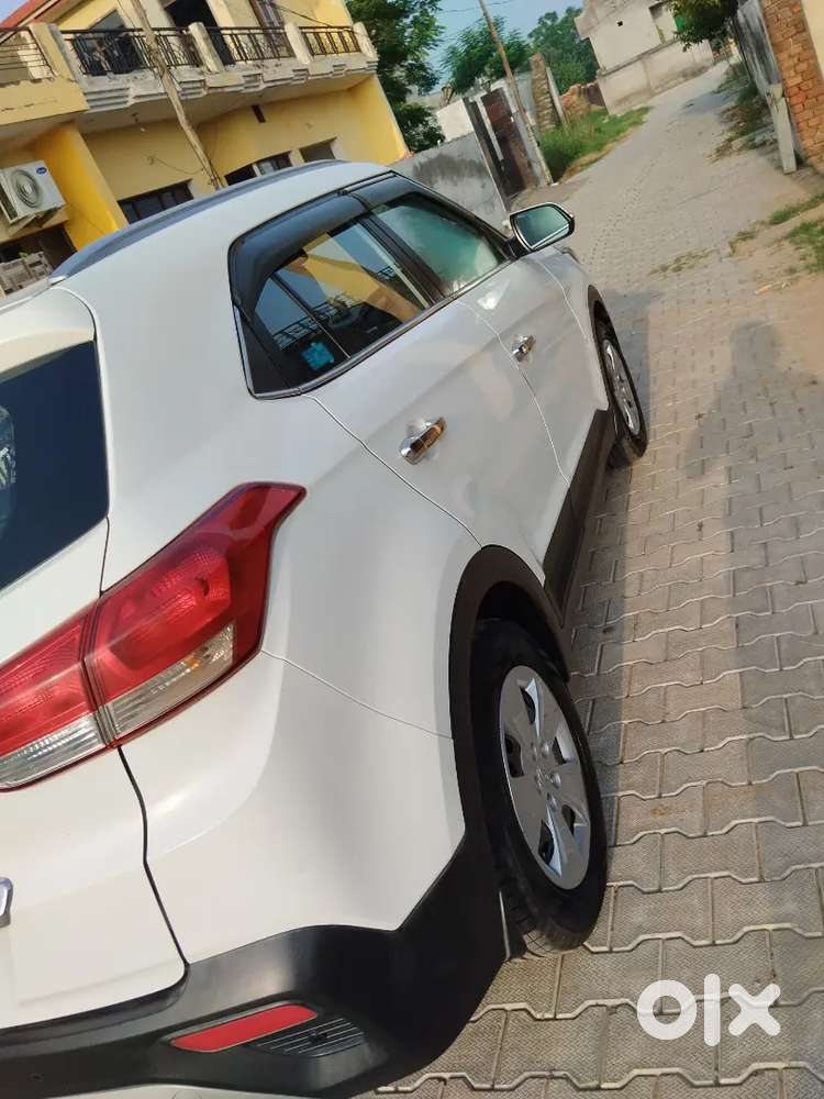 Hyundai Creta 1.6 Diesel 19