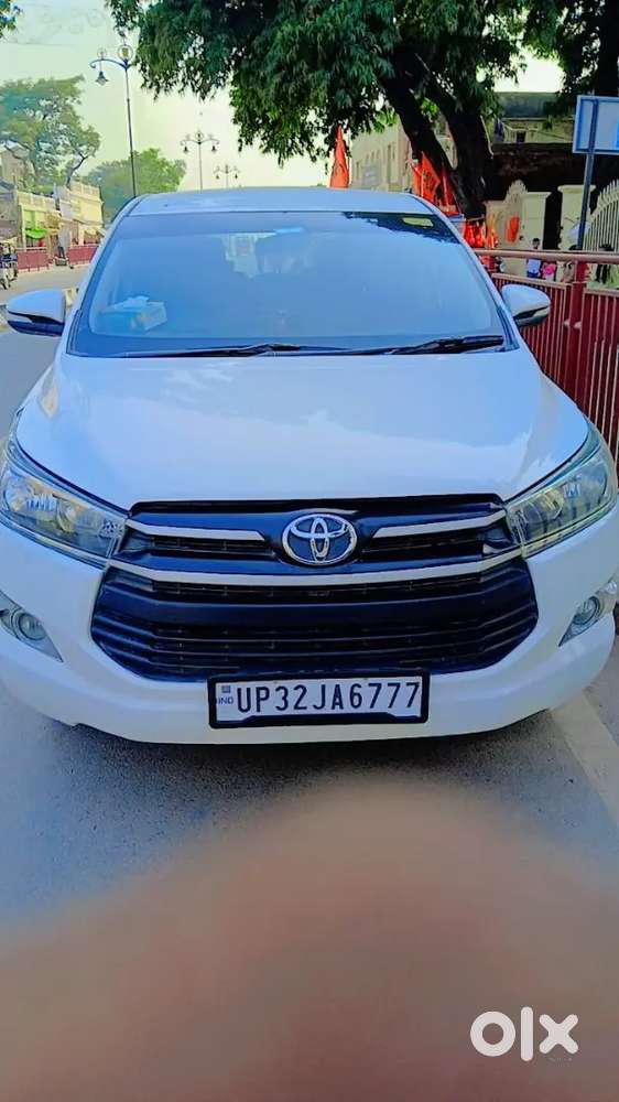 Toyota Innova Crysta 2017