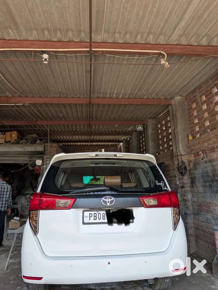 Toyota Innova Crysta 2019