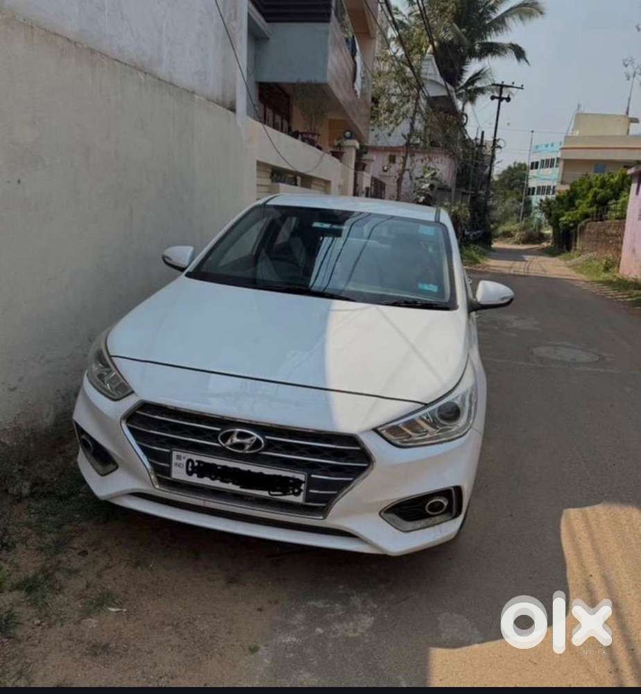 Hyundai Verna 2018 Petrol Manual Year