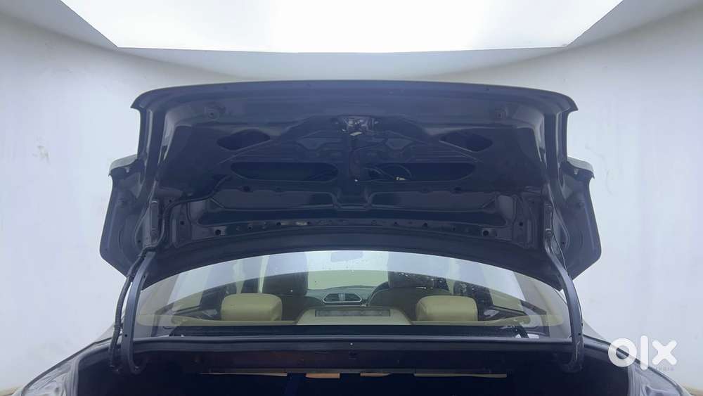 Maruti Suzuki Dzire 1.2 Vxi Amt, 2017, Petrol