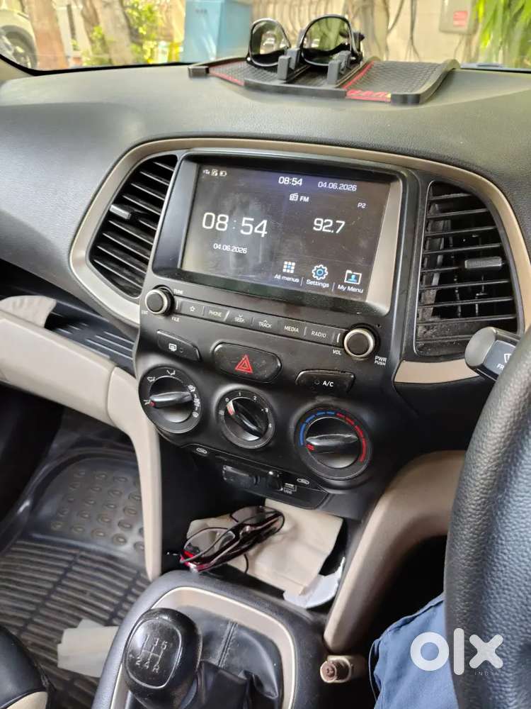 Hyundai Santro Cng Singal Handed