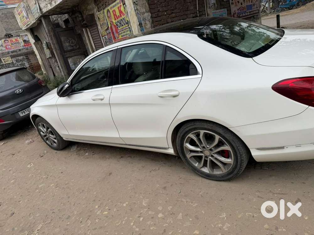 Mercedes-benz C-class 2015 Hr51 Number