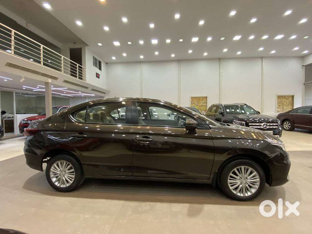 Honda City 1.5 V 5th Gen I-vtec Mt, 2022, Petrol