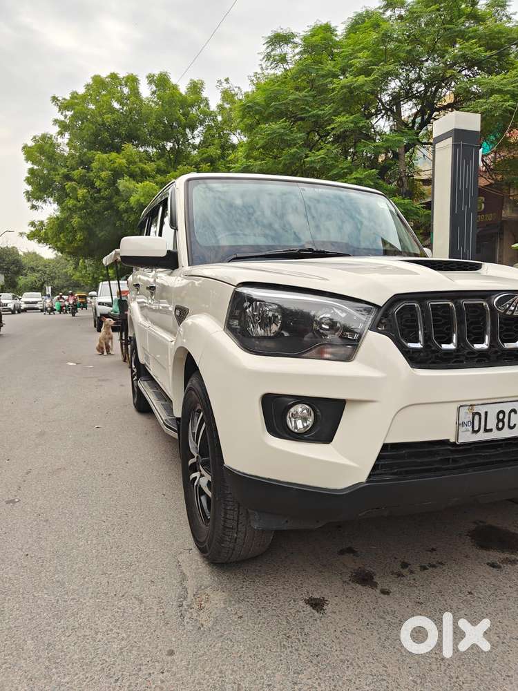 Mahindra Scorpio S6 Plus, 2022, Diesel