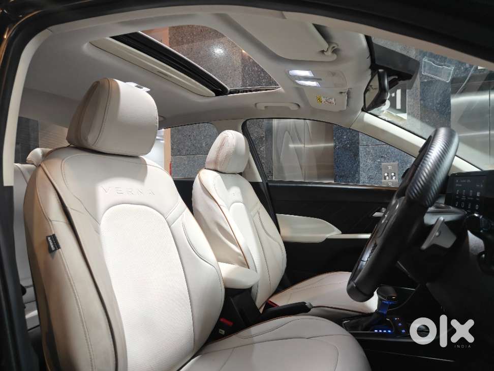Hyundai Verna Sx 1.5 Petrol Ivt, 2023, Petrol