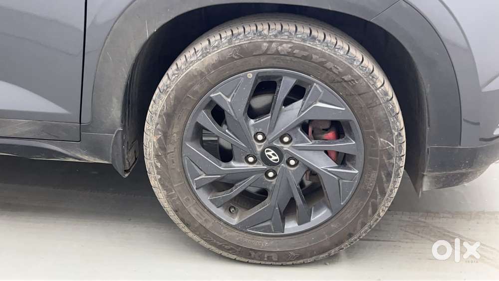 Hyundai Creta Sx (o) 1.5 Petrol Cvt Knight, 2023, Petrol