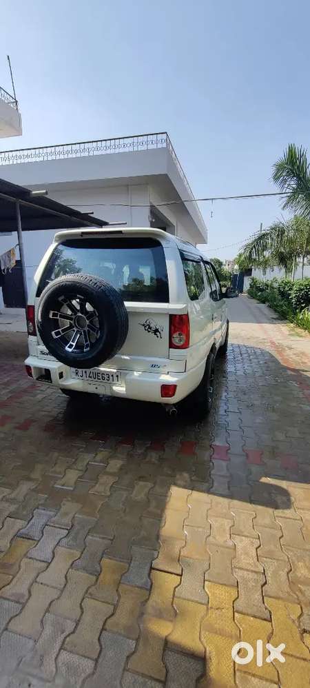 Tata Safari 2.2 2011 90000 Km Driven