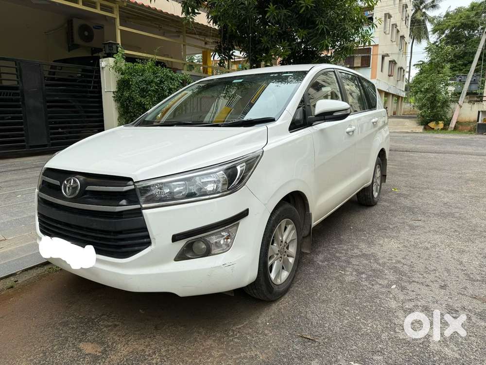 Toyota Innova Crysta 2017