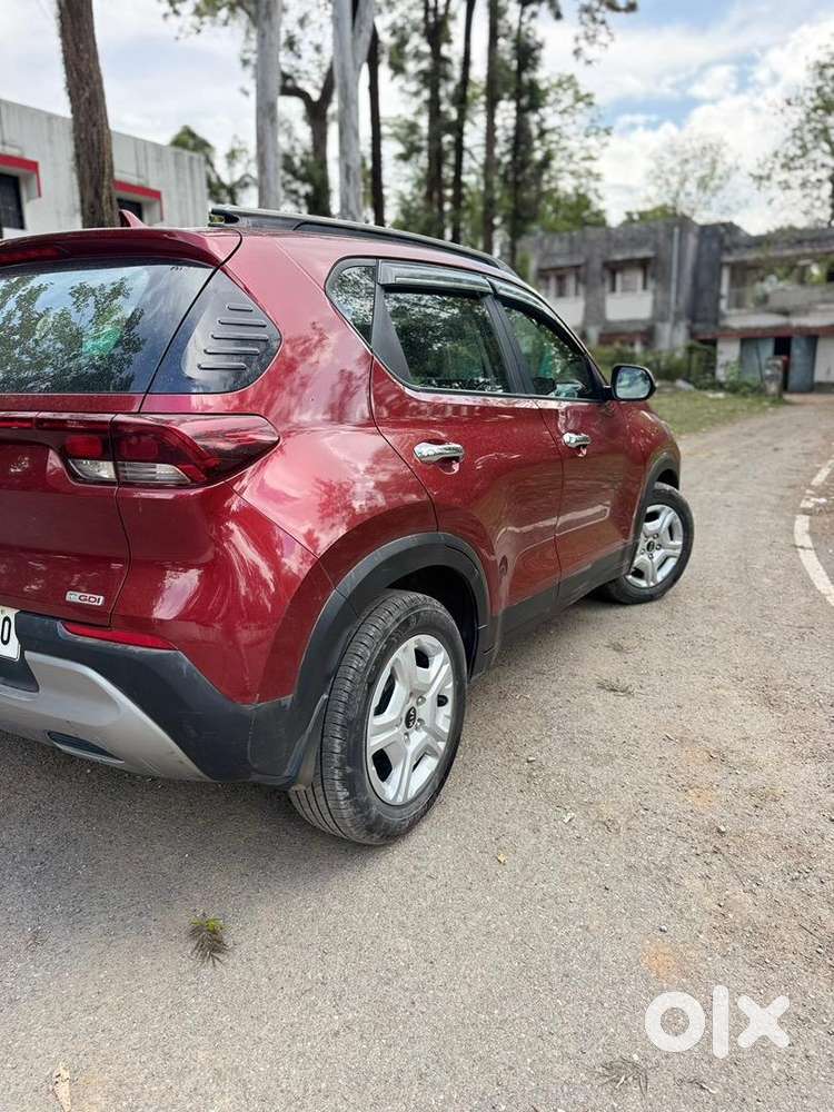 Selling Kia Sonet 2021 Imt Turbo Semi Automatic Without Good Condition
