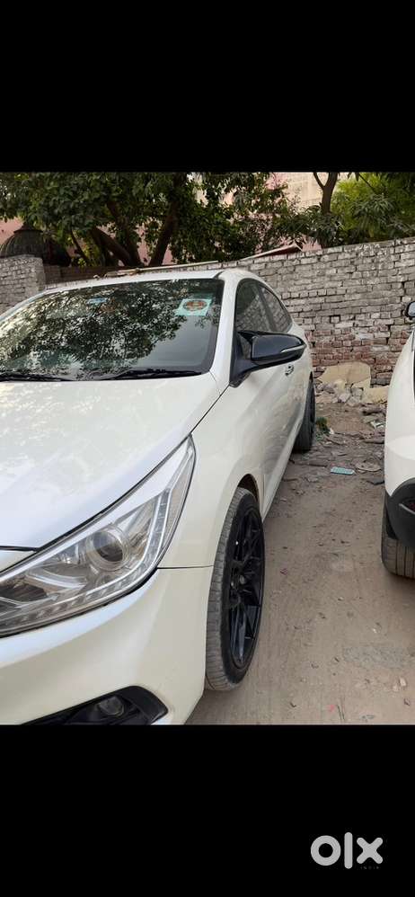 Hyundai Verna Petrol 2017