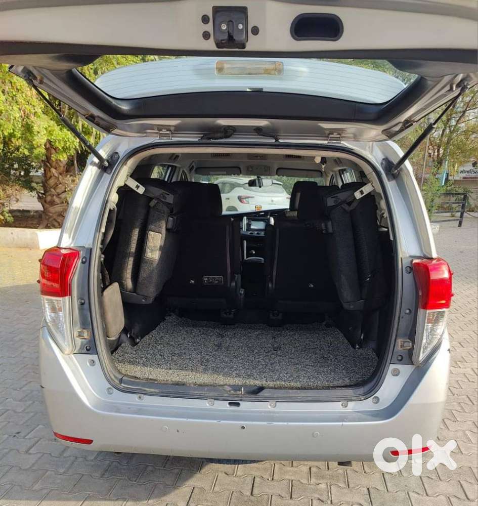 Toyota Innova Crysta 2.4 G Mt, 2017, Diesel