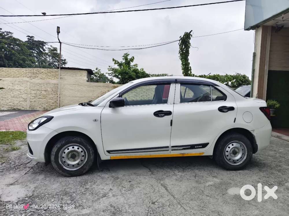 Maruti Suzuki Dzire 1.2 Vxi, 2024, Petrol