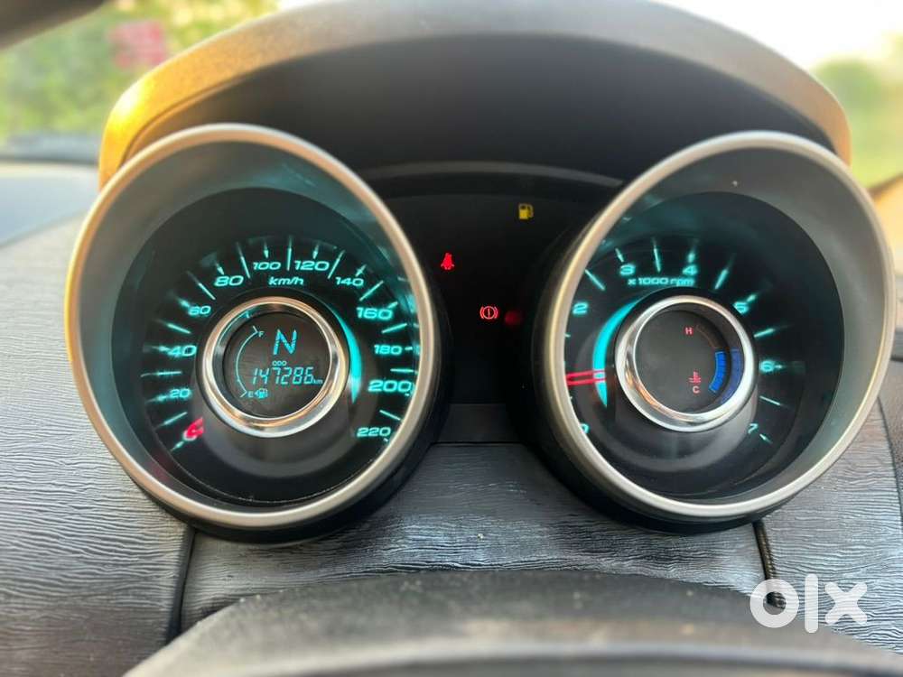 Mahindra Xuv500 W9, 2019