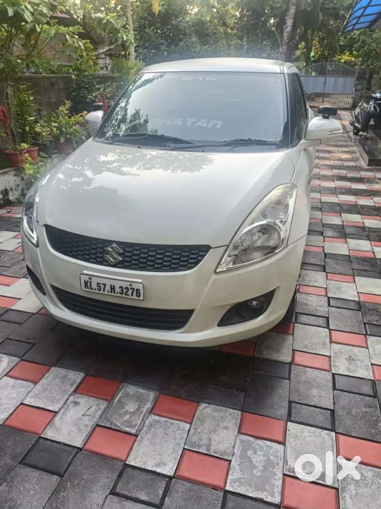 Maruti Suzuki Swift Petrol 2013