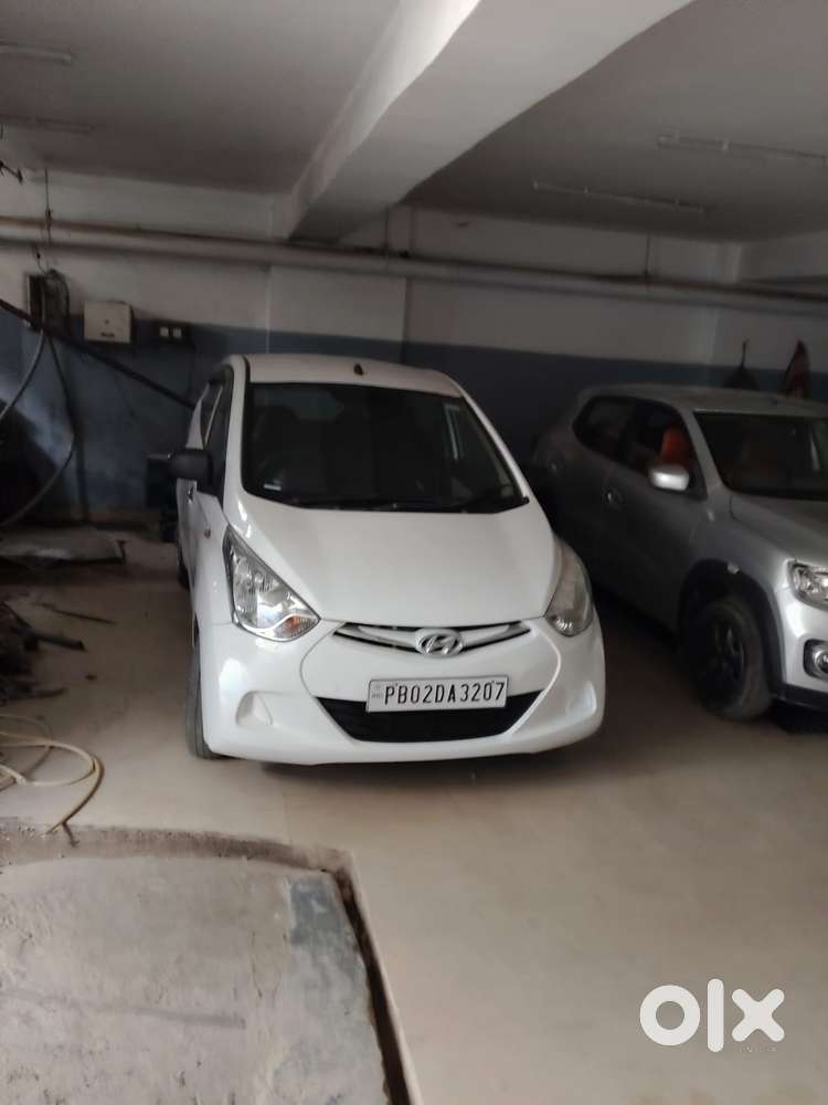 Hyundai Eon Era +, 2017, Petrol