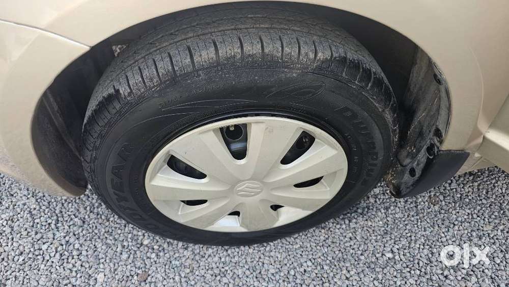 Maruti Suzuki Swift Dzire Vxi Optional, 2011, Petrol