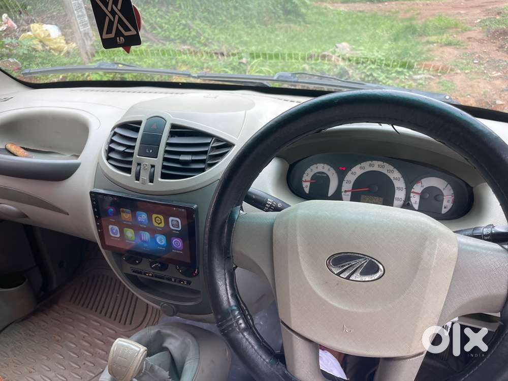 Mahindra Genio Diesel 2013