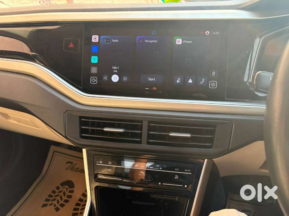 Volkswagen Virtus 2025 Petrol 8800 Km Driven