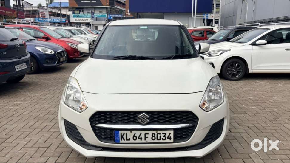 Maruti Suzuki Swift Amt Vxi, 2018, Petrol