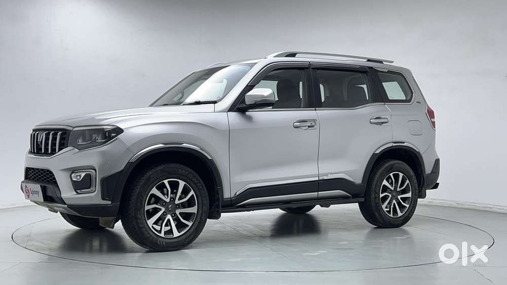 Mahindra Scorpio N Z8 Petrol At 7 Str, 2023, Petrol