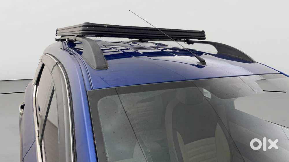 Renault Triber Rxt, 2023, Petrol