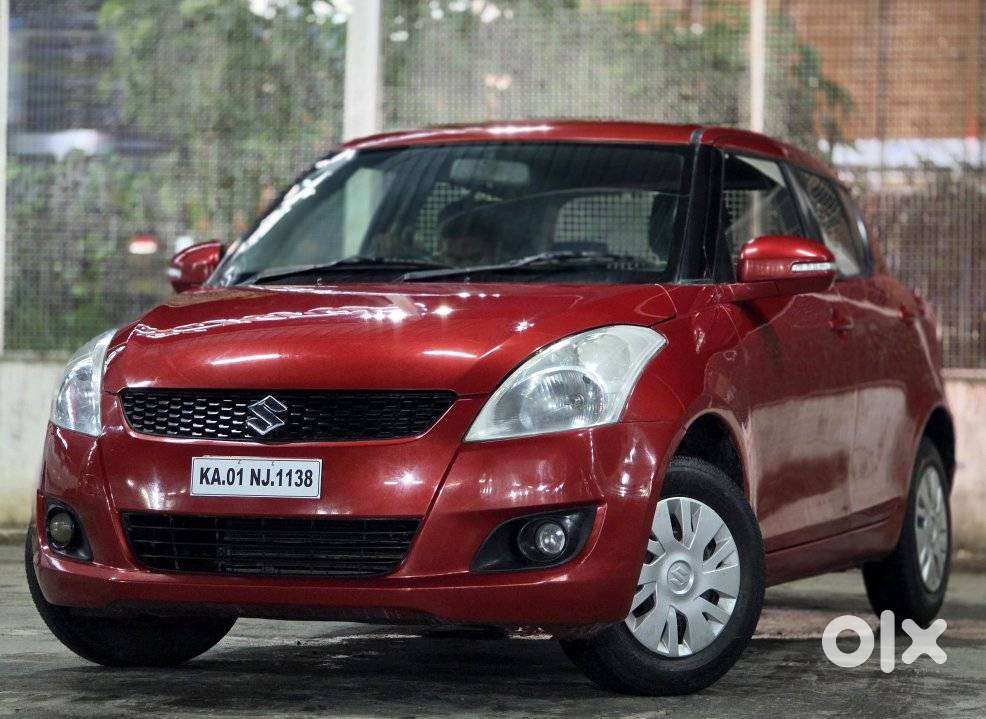 Maruti Suzuki Swift Vxi + Manual, 2011, Petrol