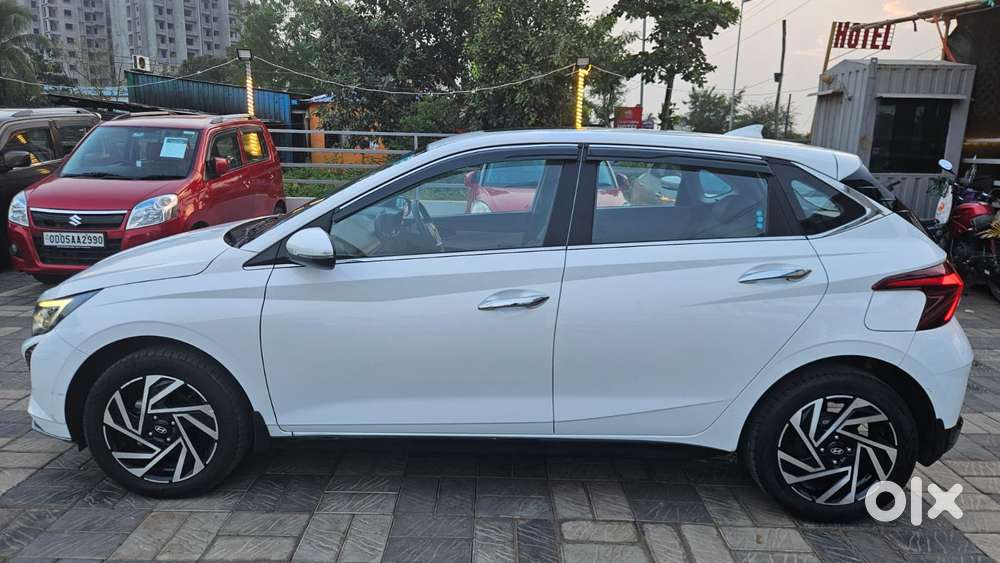 Hyundai I20 Asta Opt, 2024