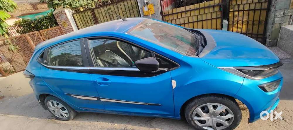 Tata Altroz Xm Plus