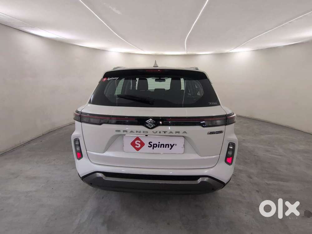 Maruti Suzuki Grand Vitara 1.5 Zeta Plus Intelligent Hybrid Ecvt, 20..
