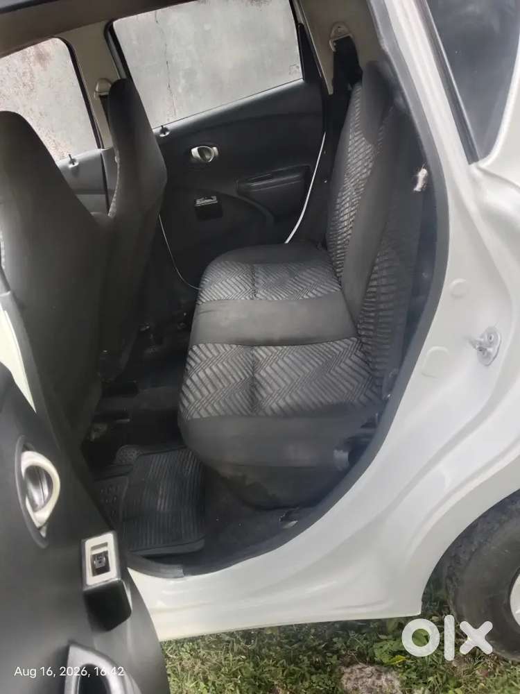Good Condition Datsun Go (petrol)
