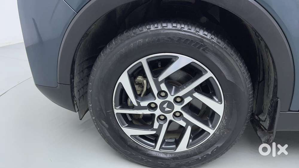 Mahindra Xuv300 W8 Option, 2023, Petrol