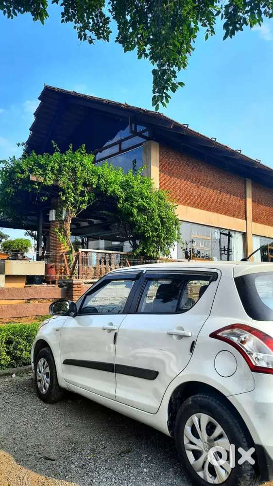 Maruti Suzuki Swift 2018 Petrol 55000 Km Driven