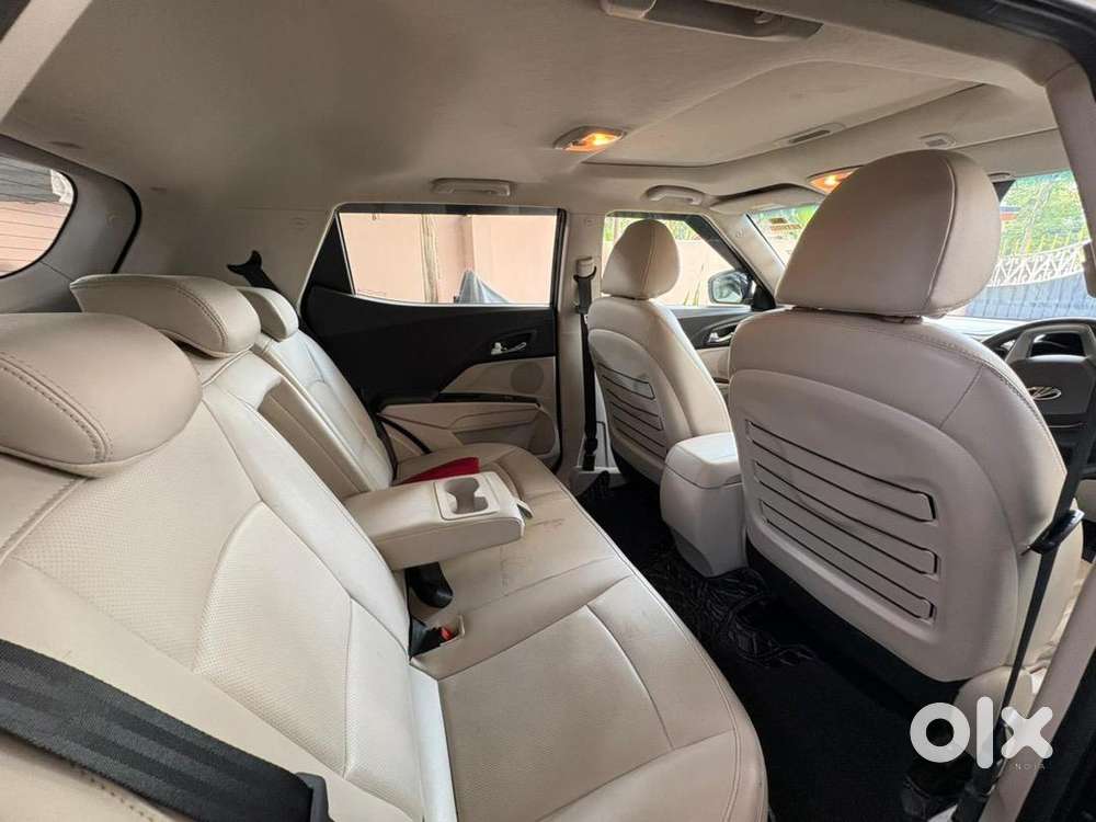 Mahindra Xuv300 Petrol 2021