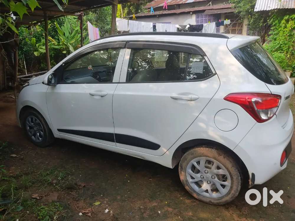 Hyundai I10 Sportz Petrol Manual 2018