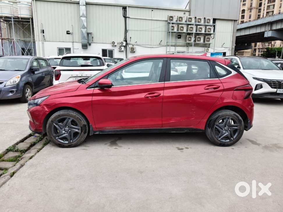 Hyundai I20 Sportz 1.2 Ivt, 2023, Petrol