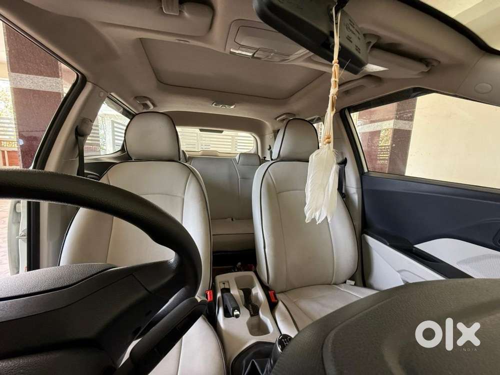 Xuv300 Diesel Running Warranty Genuinely Excellent No Accdnt Norepaint