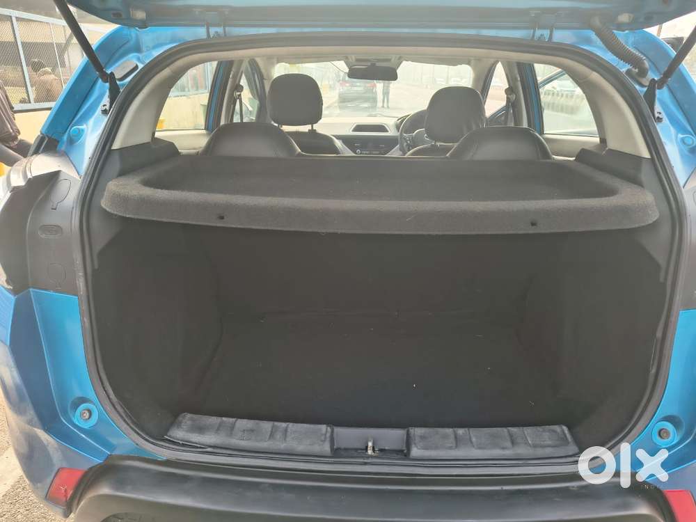 Tata Nexon 1.2 Revotron Xz Plus, 2019, Petrol