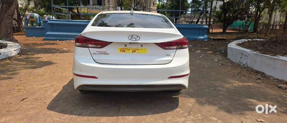 Hyundai New Elantra 2017 Diesel Well Maintained