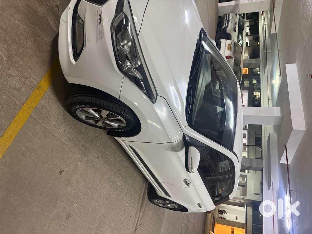 Hyundai Elight I20 Asta 1.2