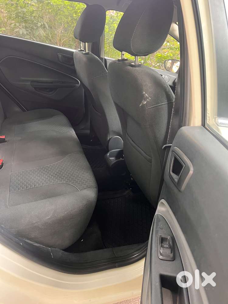 Ford Fiesta Petrol Titanium Plus, 2013, Diesel