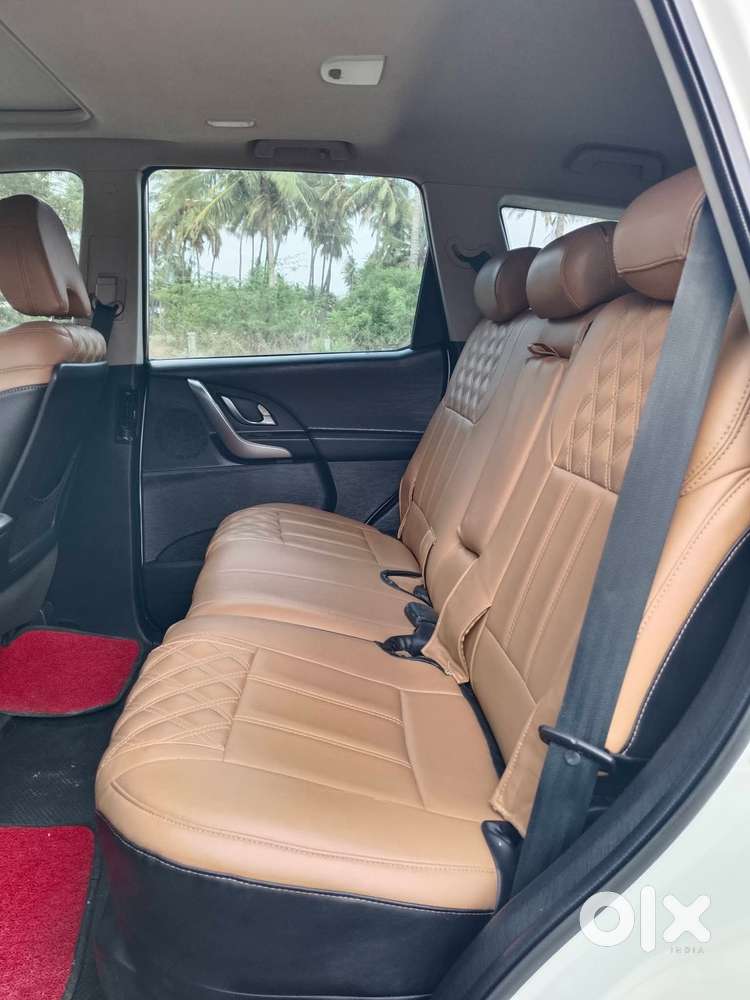 Mahindra Xuv500 W9 1.99, 2018, Diesel